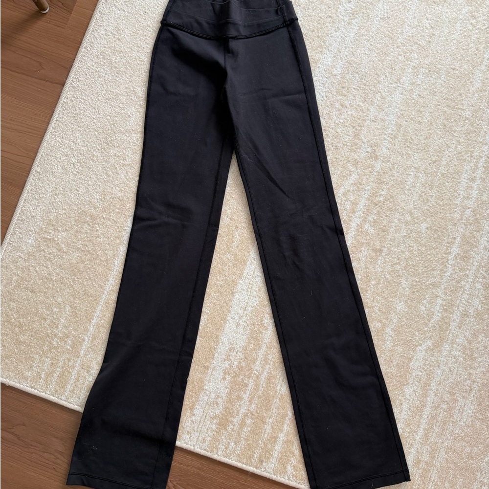 Lululemon black leggings